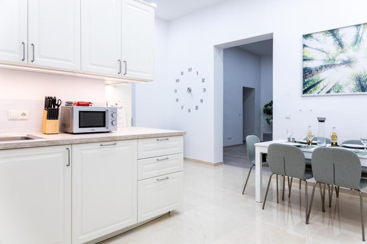 Family Deluxe A Stone Throw From The City Centre And Danube Wien Ngoại thất bức ảnh