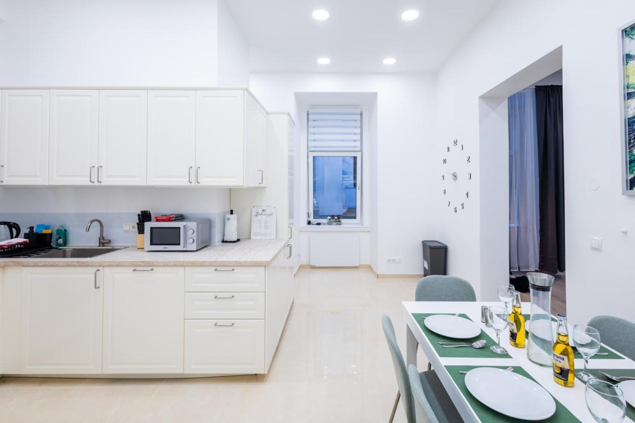 Family Deluxe A Stone Throw From The City Centre And Danube Wien Ngoại thất bức ảnh