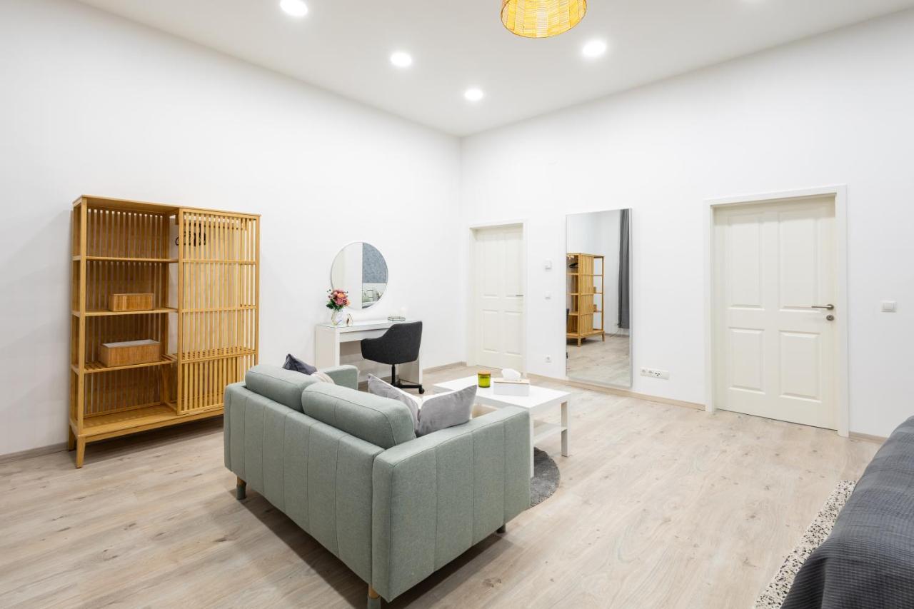 Family Deluxe A Stone Throw From The City Centre And Danube Wien Ngoại thất bức ảnh