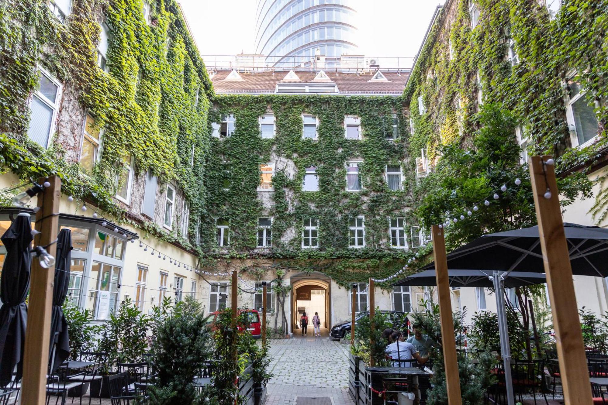 Family Deluxe A Stone Throw From The City Centre And Danube Wien Ngoại thất bức ảnh